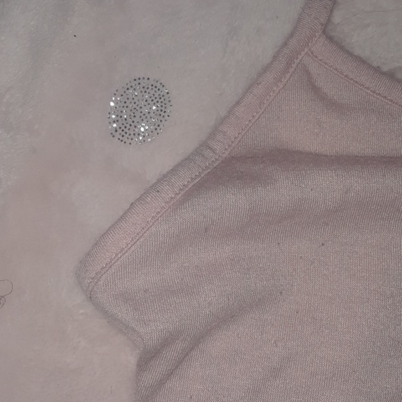 Top Laced Crop Top. - Picture 4 of 4